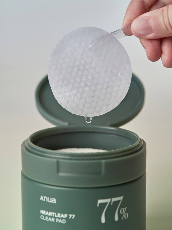 Anua - Heartleaf 77% Toner Pad - Soothing Toning Pads with Astragalus Extract - 70pcs. - Image 2