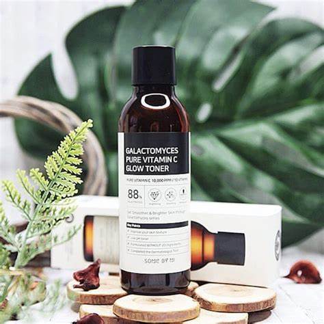 Some by Mi - Galactomyces Pure Vitamin C Glow Toner 200ml - Image 2