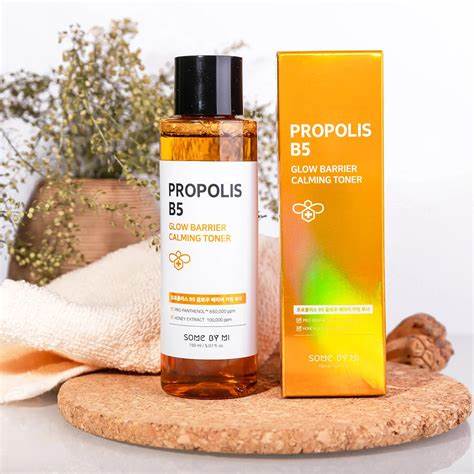 SOME BY MI - Propolis B5 Glow Barrier Calming Toner 150ml - Image 2