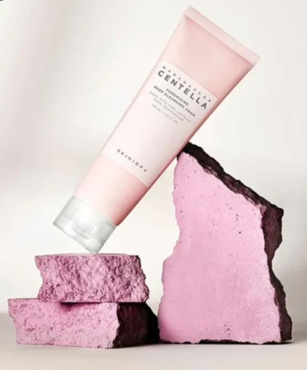 Skin1004 - Madagascar Centella Poremizing Deep Cleansing Foam 125ml - Image 2