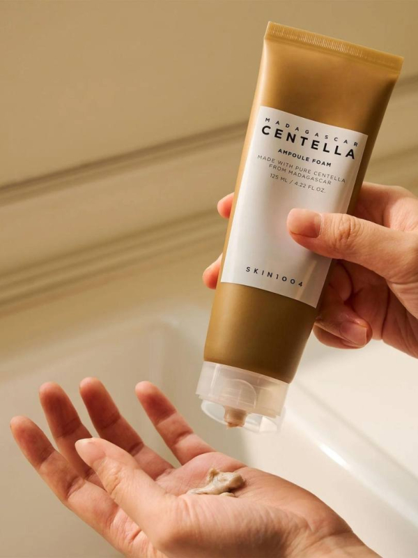 Skin1004 Madagascar Centella Ampoule Foam 125ml - Image 3