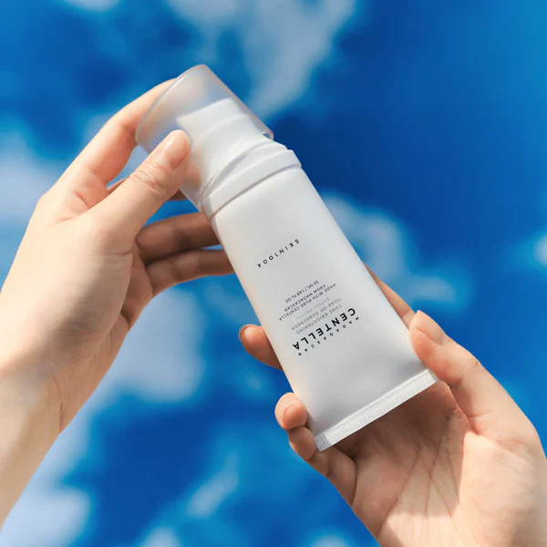 Skin1004 - Madagascar Centella Tone Brightening Tone-Up Sunscreen SPF50+ 50ml - Image 3