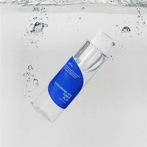 Isntree - Hyaluronic Acid Toner - Hydrating Toner with Hyaluronic Acid - 200ml - Image 3