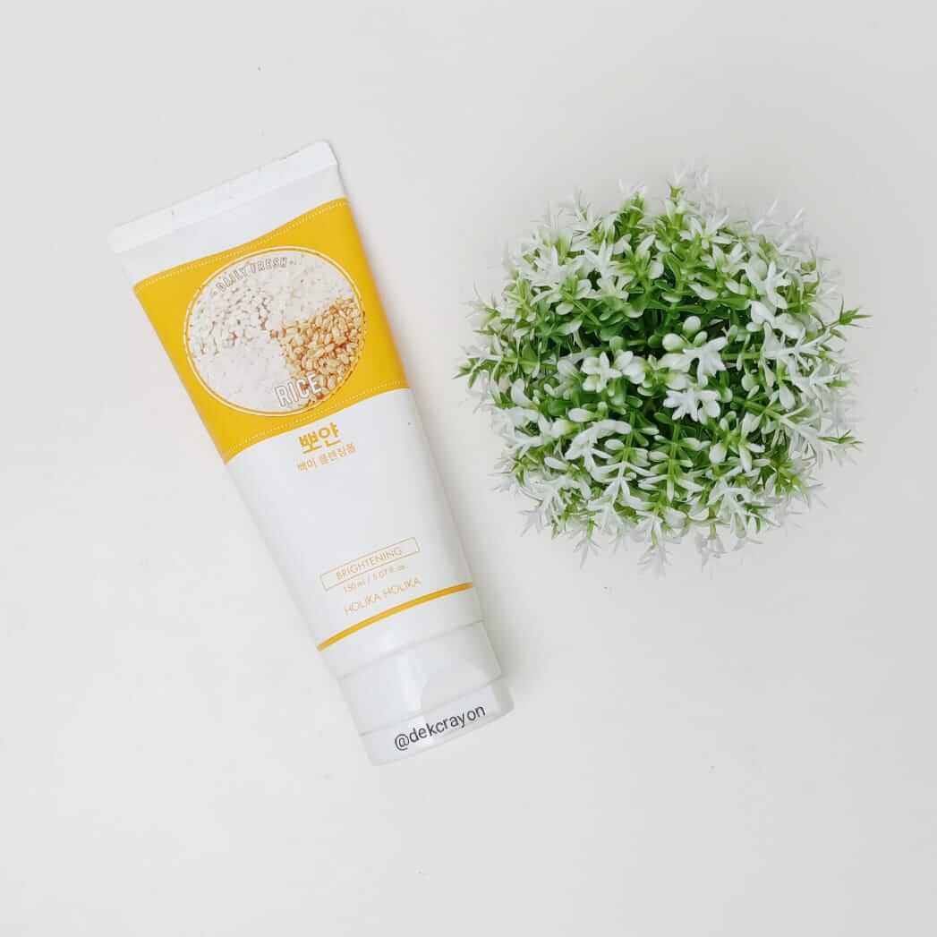 Holika Holika Daily Fresh Rice Cleansing Foam 150ml - Image 3