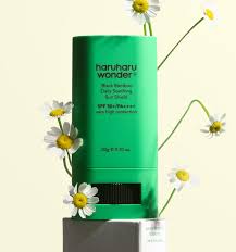 Haruharu Wonder - Black Bamboo Daily Soothing Sun Shield SPF 50+/PA++++ - Filter Stick Cream - 20g - Image 2