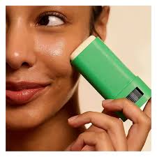 Haruharu Wonder - Black Bamboo Daily Soothing Sun Shield SPF 50+/PA++++ - Filter Stick Cream - 20g - Image 3