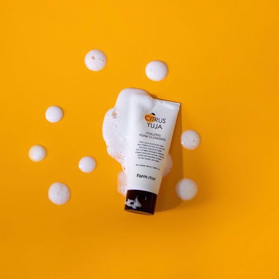 FARMSTAY CITRUS YUJA VITALIZING Foam Cleanser, 100 ml - Image 2