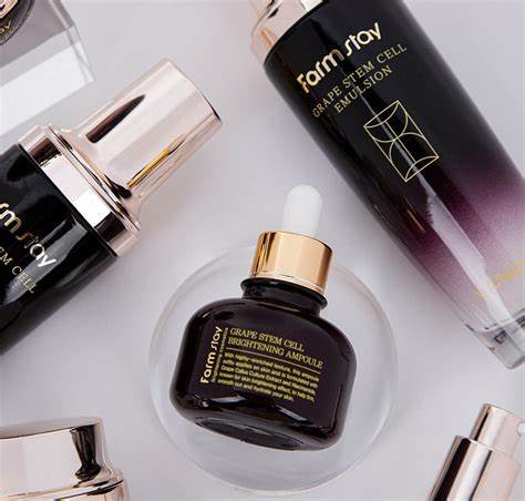 FARMSTAY GRAPE STEM CELL Brightenig Ampoule, 30 ml - Image 3