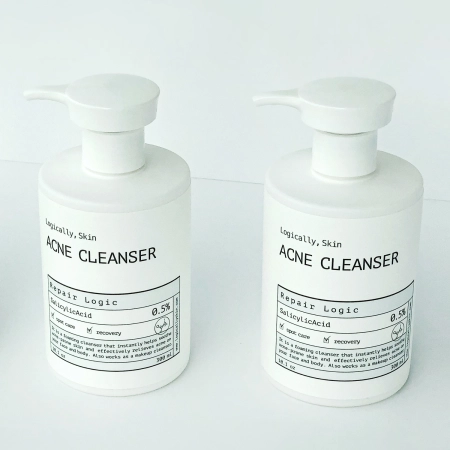 Logically, Skin - Acne Cleanser - Face and Body Cleansing Gel with Salicylic Acid - 300ml - Image 3