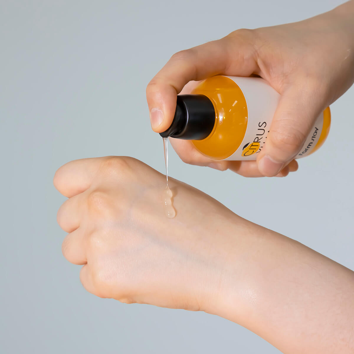 FARMSTAY CITRUS YUJA VITALIZING Serum, 100 ml - Image 3