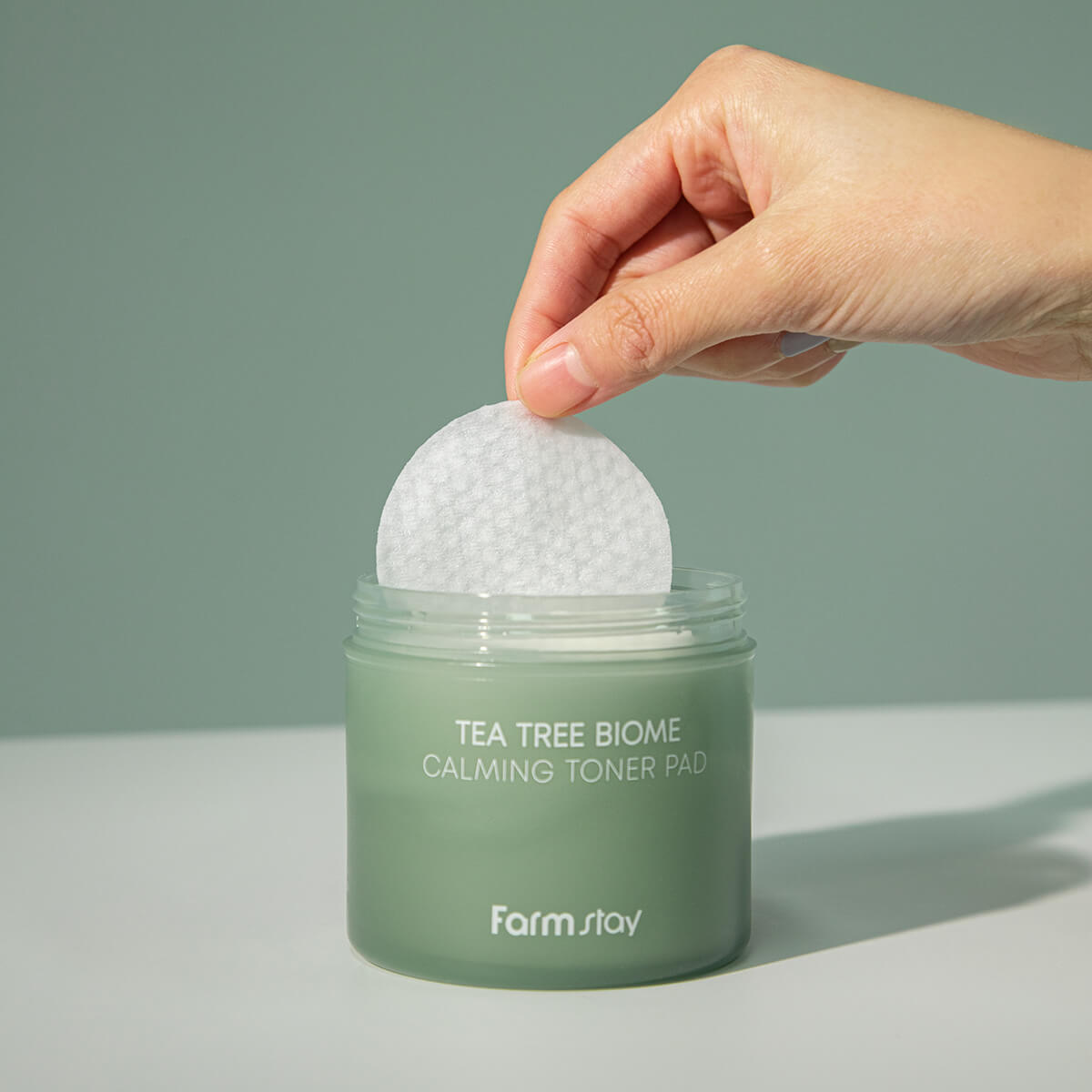 FARMSTAY TEA TREE BIOME CALMING Toner Pad, 70 pcs - Image 2