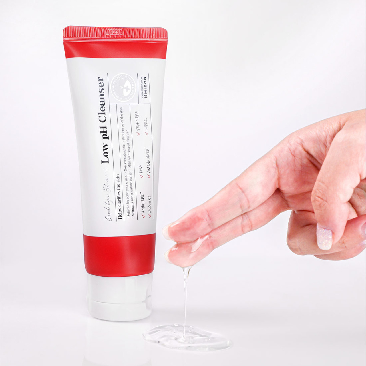 MIZON Good Bye Blemish Low pH Cleanser 180ml - Image 3