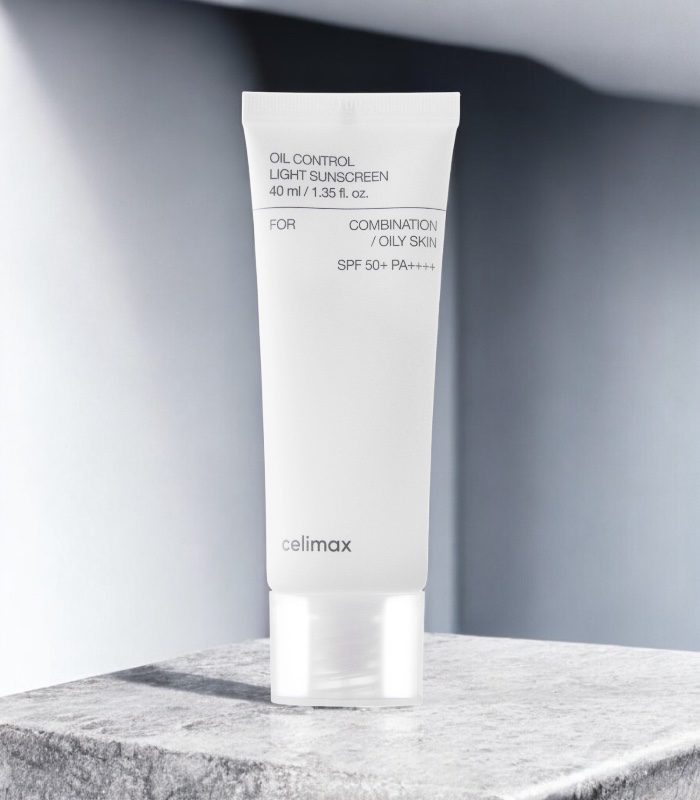 Celimax - Oil Control Light Sunscreen SPF50+ PA++++ - Sebum Regulating Cream with Filter - 40ml - Image 2