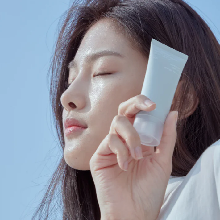 Celimax - Dual Barrier Watery Sun Cream SPF50+ PA++++ - Moisturizing Sunscreen with Dual Protection - 40ml - Image 4