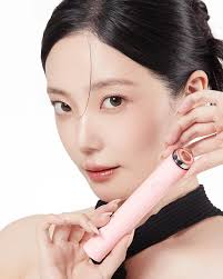 Medicube – AGE-R Booster Pro Mini Plus, Pink - Image 3